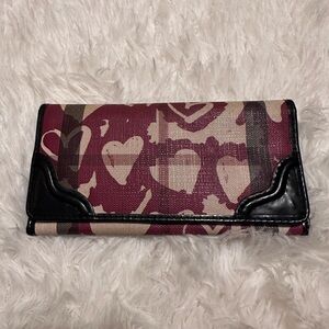 Elegant Burberry limited collection Heart Design Women's Wallet